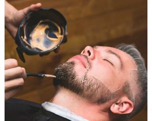 Камуфляж сивини для чоловіків: Мистецтво контролю над своїм стилем Камуфляж сивини для чоловіків: Мистецтво контролю над своїм стилем