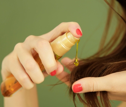 Що таке рідкі кристали для волосся?