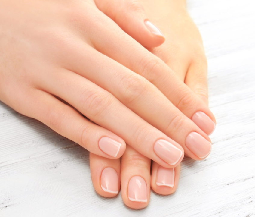 Зміцнення нігтів з кисневою проникністю