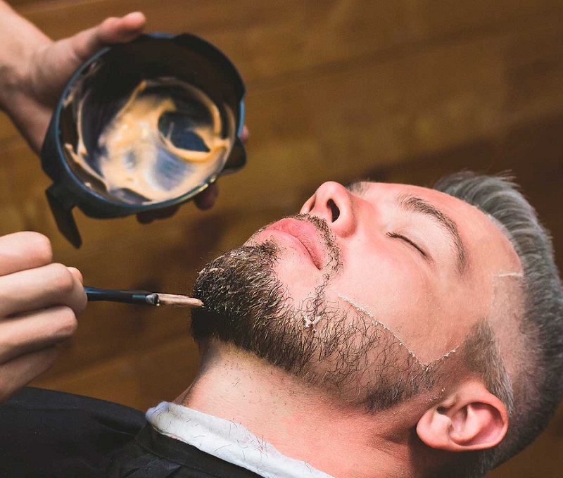 Камуфляж сивини для чоловіків: Мистецтво контролю над своїм стилем