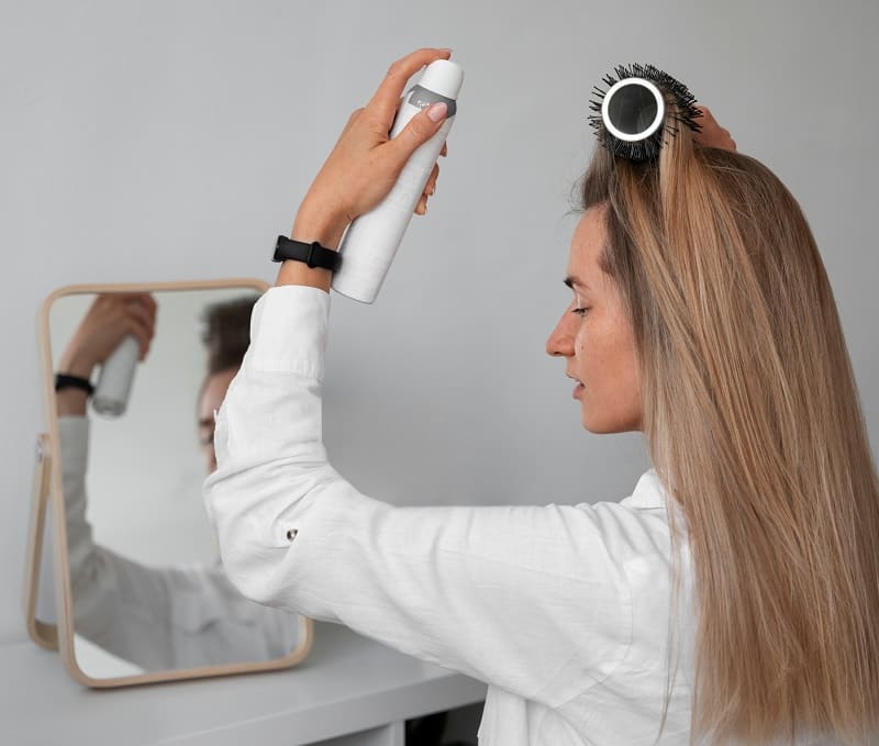 Стайлінг для волосся: повний гайд для новачків. Що для чого і як правильно користуватися?