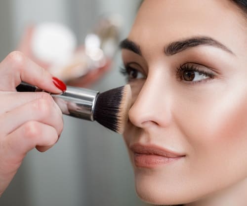 Чи можна замінити один засіб іншим - бронзатор на скульптор