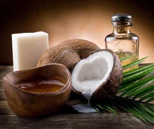 Кокосова олія: антибактеріальний захист та інтенсивне пом'якшення