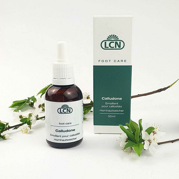 Спрей для смягчения ороговевшей кожи с 17% мочевины Soak Spray от LCN PROFESSIONAL